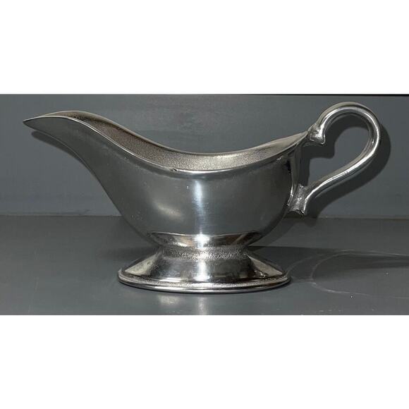 New Elegant & Functional Pewter Gravy Boat - 8" x 3.5" - Picture 5 of 5